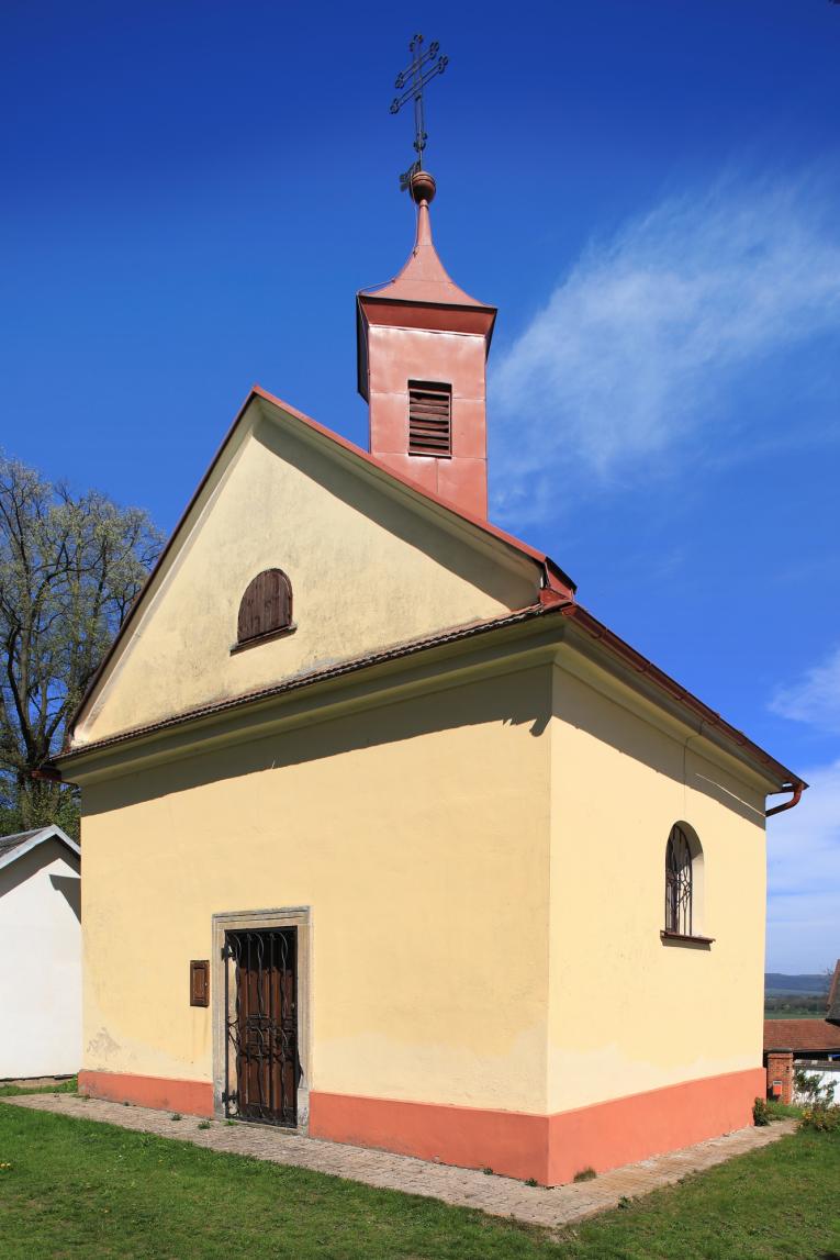 Kaple sv. Vavřince v Květné